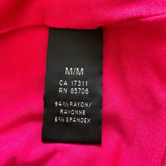 Fuchsia & Dark red sleeveless tops - Picture 4 of 7